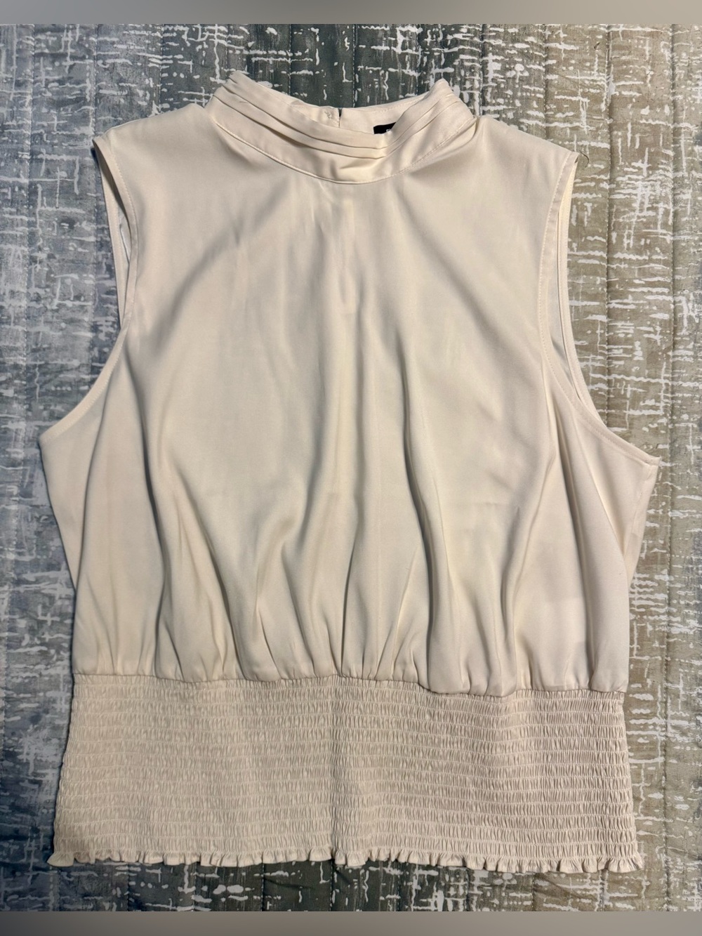 Express- NWOT -Sleeveless Smocked-Waist Top - Cream